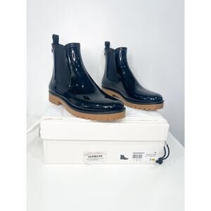 Vince Risa Gum Jelly Chelsea Glossy Glossy Black Ankle Rain Boot 8